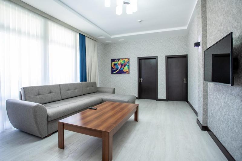 Avenue Park Hotel Yusufkhona Ngoại thất bức ảnh